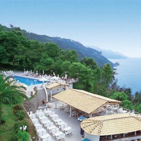 Golden View Resort Sinarades Kontogialos Екстериор снимка